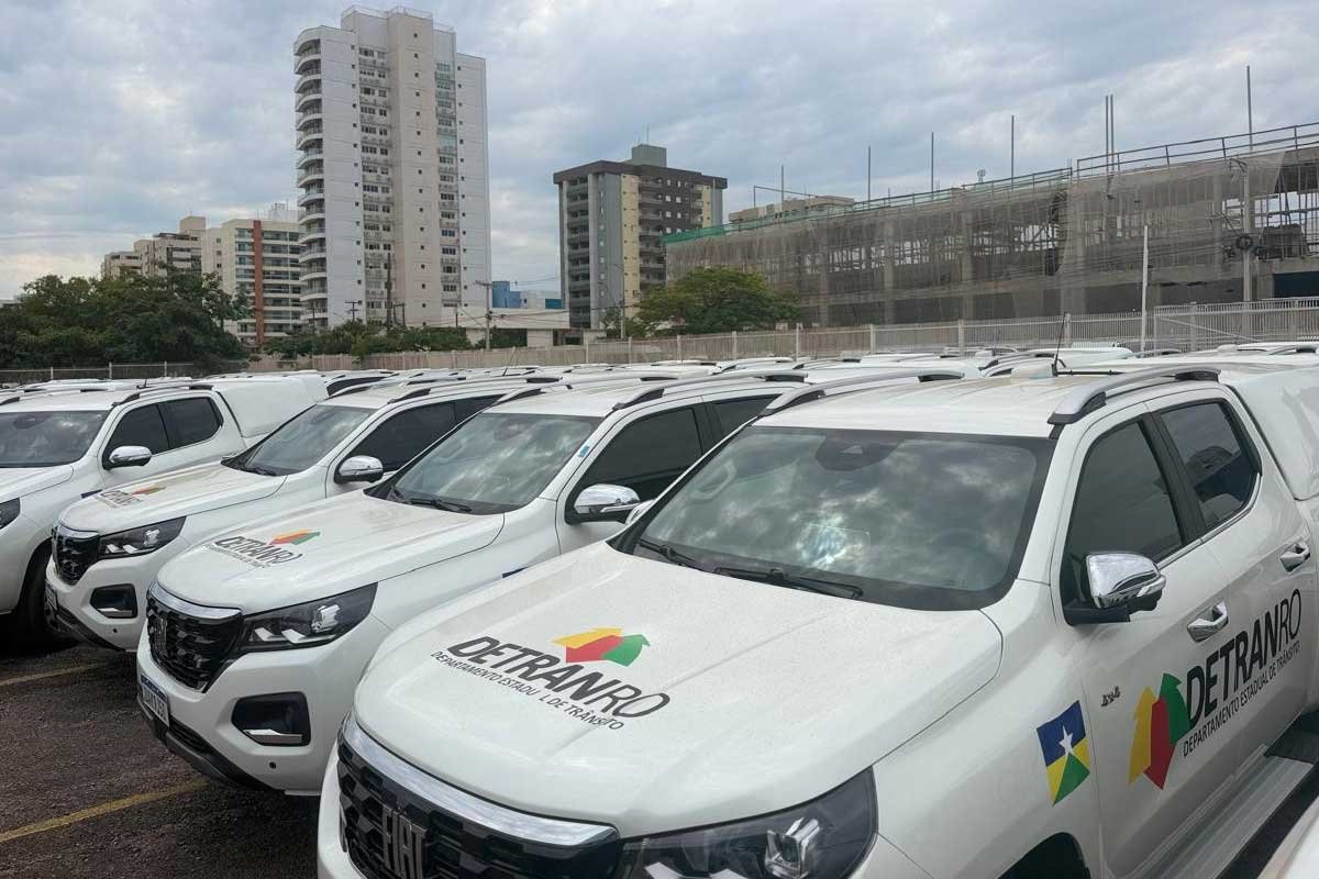Governo de Rondônia entrega 60 veículos ao Detran com investimento anual de R$ 6,9 milhões